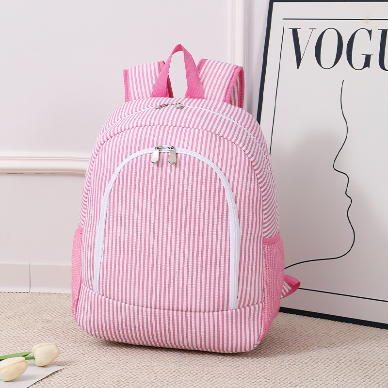 Nueva Mochila Rosa a Rayas de  - Outdoor Adventure Books reseña y precio